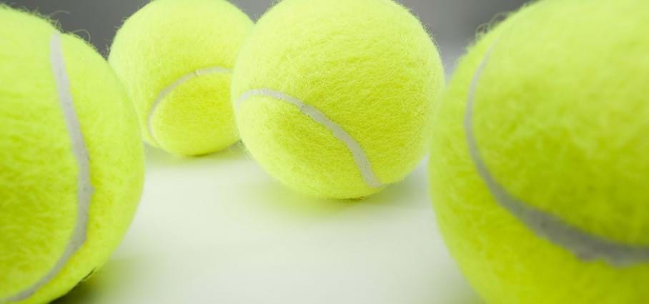 Vier tennistips voor 65-plussers