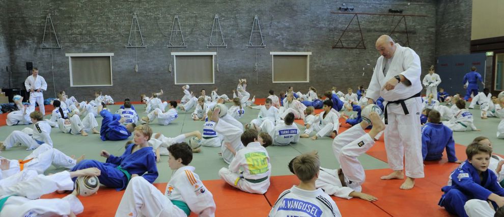 Sporten met een bitje, nu ook in judo