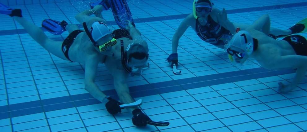 Onderwaterhockey: spannende sport op de bodem van het zwembad